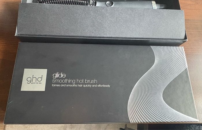 GHD Glide Professional Brush