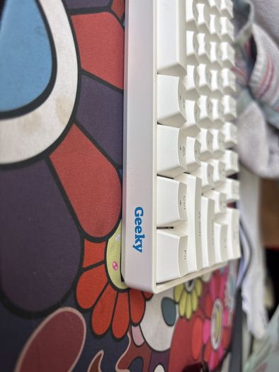 geeky keyboard gk61 60%