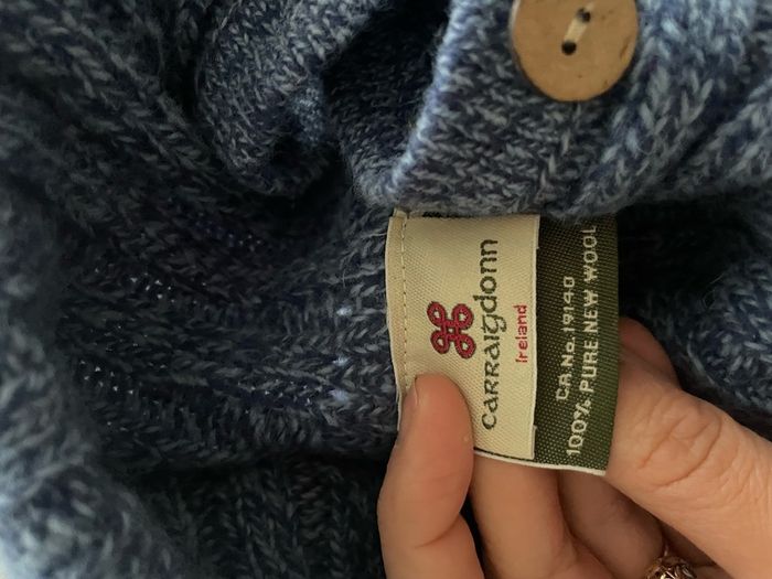 Carraigdonn jumper 100% wool Size L