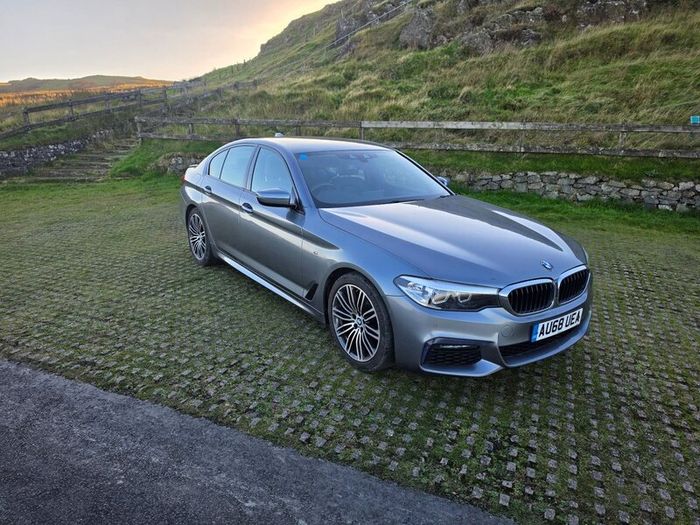 BMW 5-Series 2018