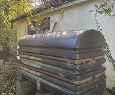 1200 litre tank with 400 litres kero