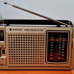 Sanyo RP 7160, Vintage radio, 1981, perfect working condition.