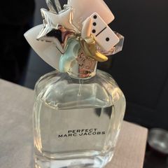 Marc Jacobs  perfume