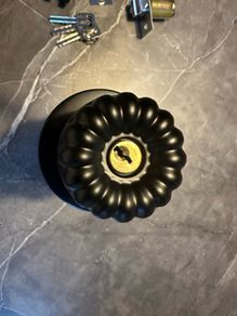 Door Knobs with Keyed Lock