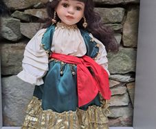 Leonardo Porcelain Doll Gypsy Rose
