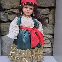 Leonardo Porcelain Doll Gypsy Rose