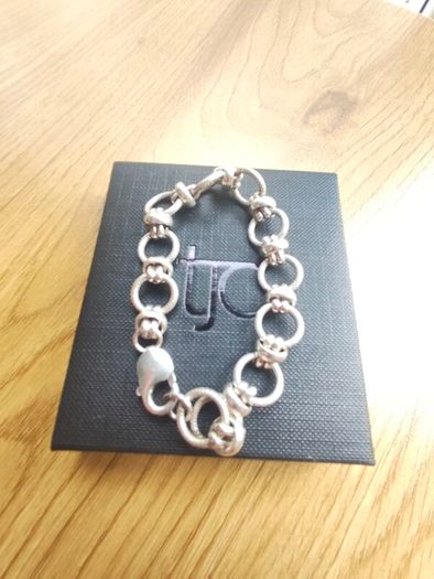 Sterling silver vintage ladies bracelet