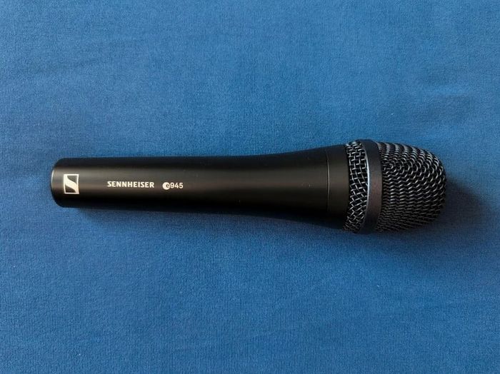 Sennheiser e 945