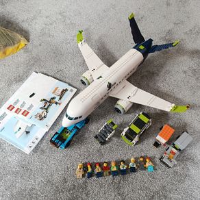 Lego 60367 Passenger Airplane