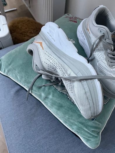 hoka Clifton 9 Women's