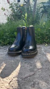 Dr. Martens Chelsea vegan boots