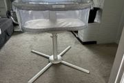Halo baby bassinet