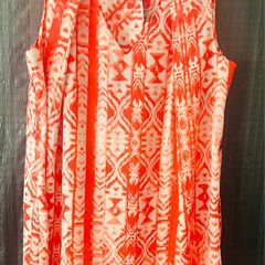 New with tags Beautiful summer Top size 14