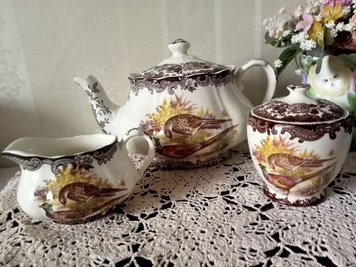 Palissy Royal Worcester Game Series Large Teapot, Creamer and Jam Pot