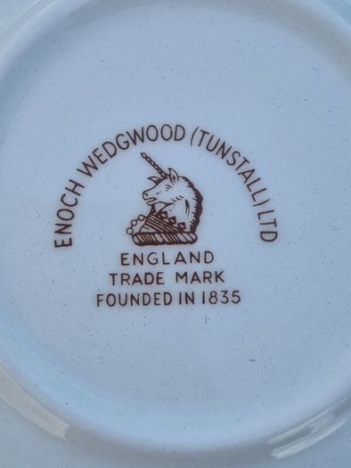 Vintage ashtray made by the British manufacturer Enoch Wedgwood (Tunstall) Ltd.