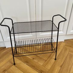 Vinyl stand