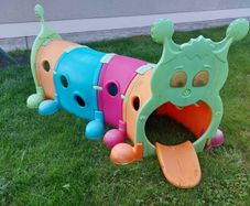 Kids Caterpillar Tunnel