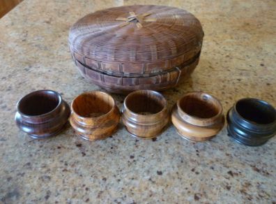 Wooden Napkin Ring holders-set Of 5 Vintage With Storage Box