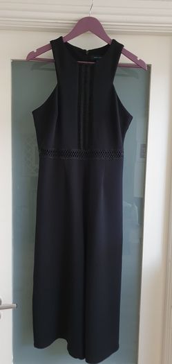 NEW LOOK black cropped leg jumpsuit Sz 10