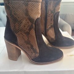 Ravel boots