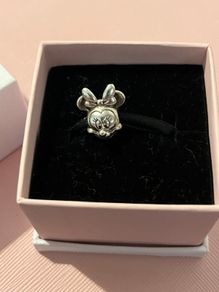 Pandora Minnie Mouse Charm-like new