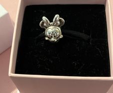 Pandora Minnie Mouse Charm-like new