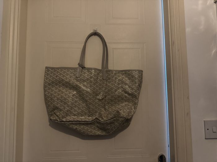 cream tote