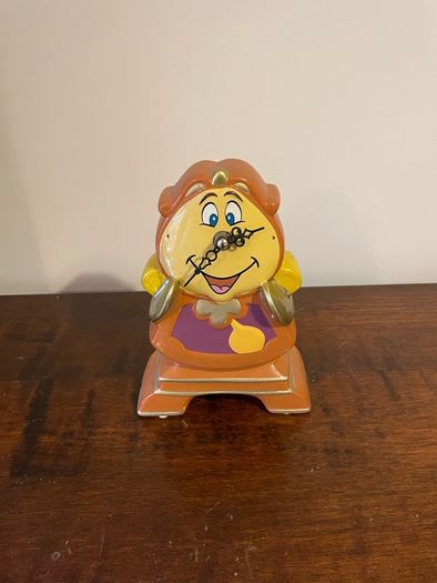 Beauty and the beast tea set 7xcups 1xteapot 1xclock 2xcandlesticks