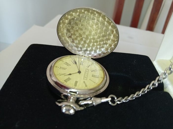 Dalvey pocket watch