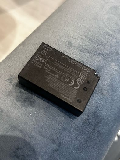 Canon LP-E17 Genuine Battery 7.2V - Excellent Condition