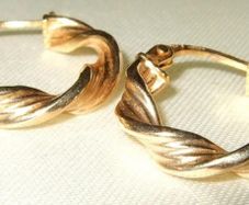 Pristine 9ct Gold 1" Twisted Rope Hoop Earrings