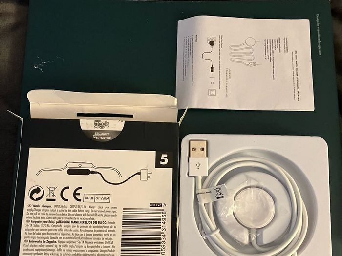 Apple Watch charger by PowerGeek