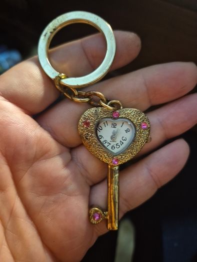 Vintage Unique Key Watch