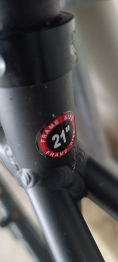 Carrera crossfire 2 hybrid bike