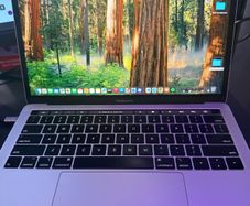 MacBook Pro 13" 2019