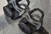 Shimano PD-R550 SPD-SL road bike clipless pedals.