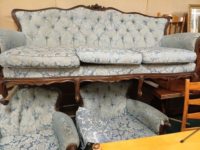 victorian 3 piece suite