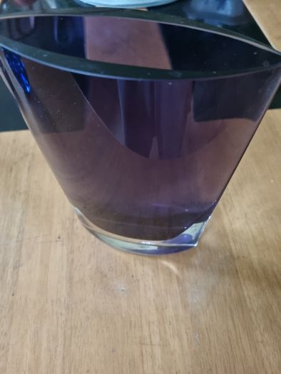 Flat vase Polish artistic glassworks " Krosno"