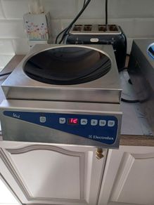 Electrolux Digital control woks