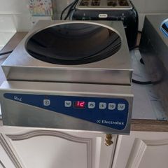 Electrolux Digital control woks