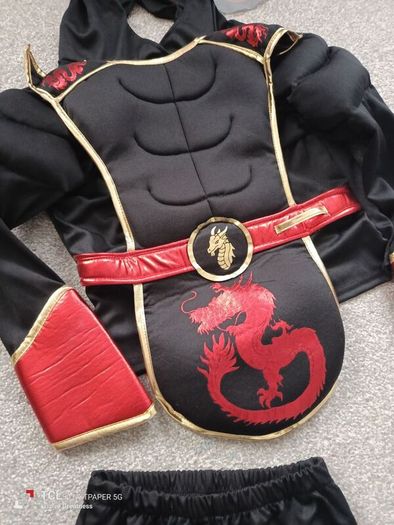 boy's costume. Age 7/8