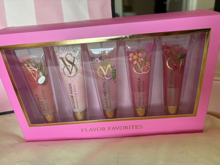 victoria secret lip gloss