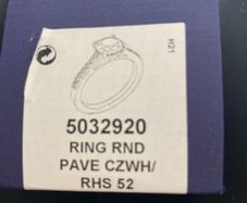 Swarovski crystal ring solatire
