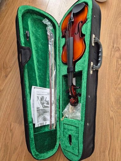Antoni AVC33 1/4 violin