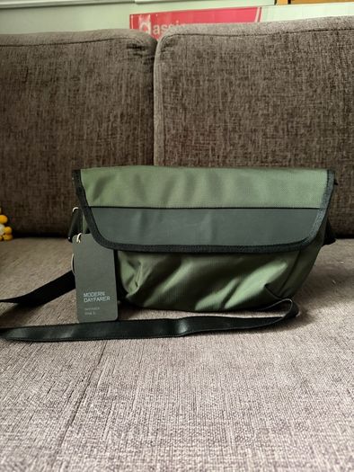 Modern Dayfarer 2ltr Sling
