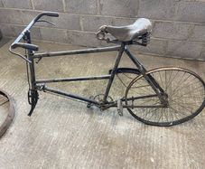 Antique High Nelly bike
