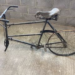 Antique High Nelly bike