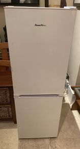 As New - Premium Brand PowerPoint Fridge Freezer - Can Deliver
