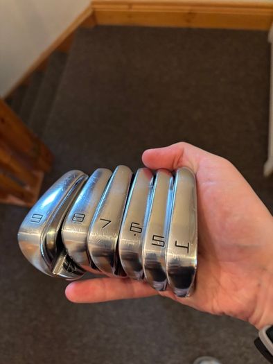TaylorMade P730 forged irons 4 to 9 Project X 6 Shafts