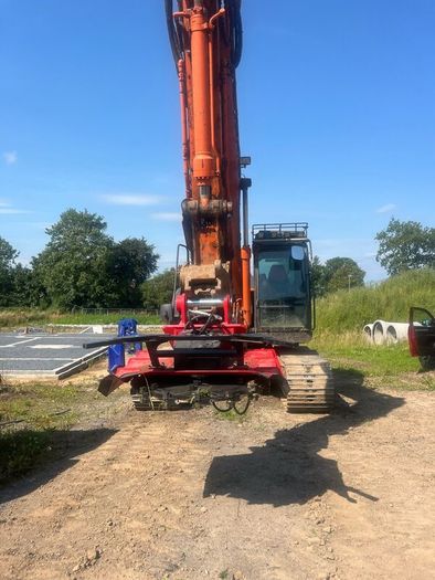 Disc mulcher to suit 20 ton digger